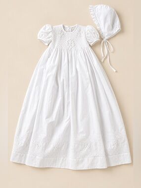 NWT Edgehill Collection Baby Girl Smocked Christening Baptism Gown Bonnet 3-6M